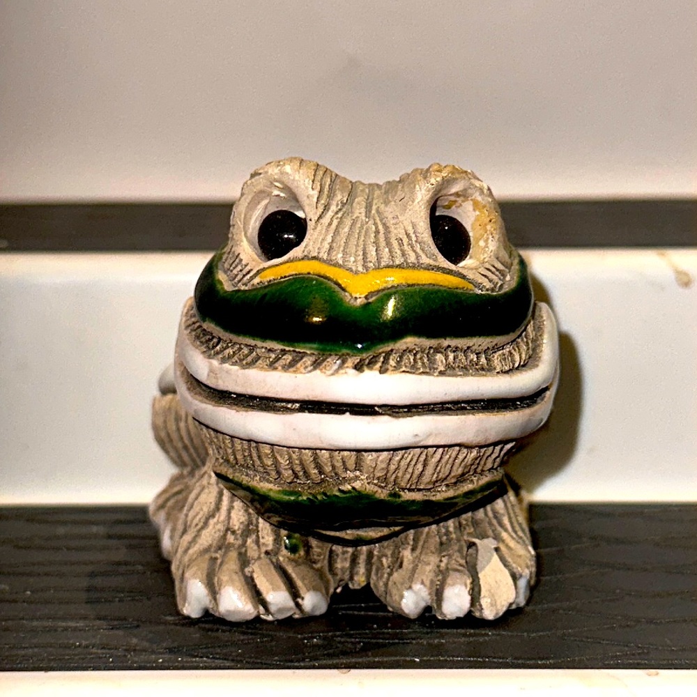 Artesania Rinconada Frog Figurine Uruguay Signed Ceramic